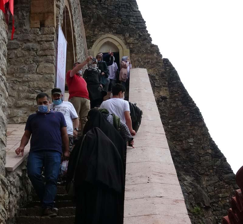 Sümela Manastırı, ziyaretçilerini ağırlamaya başladı