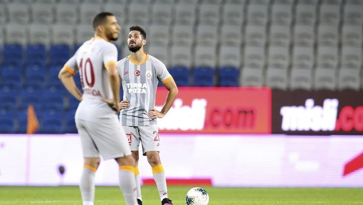 İşte Galatasaray'ın yeni sağ beki!