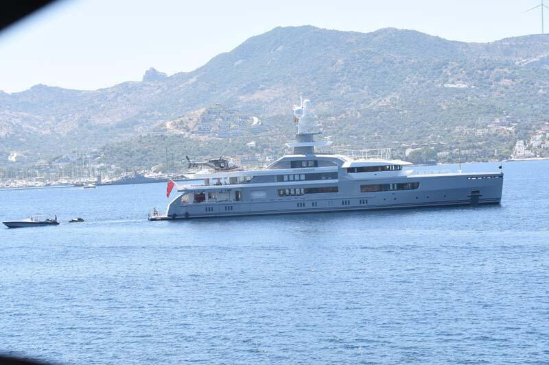 Rus milyarder Bodrum'da! 1 günde harcadığı para dudak uçuklattı