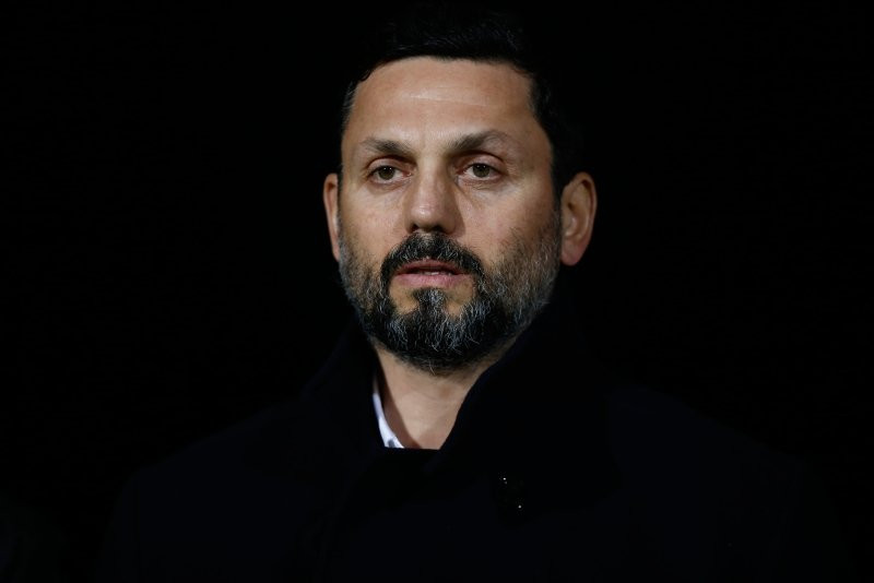 Fenerbahçe'de Erol Bulut'un yardımcıları belli oldu