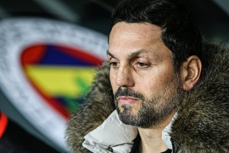 Fenerbahçe'de Erol Bulut'un yardımcıları belli oldu