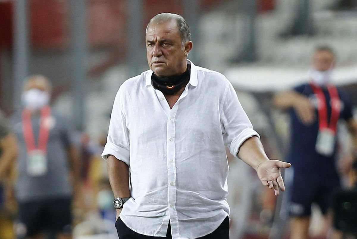 Galatasaray'da sürpriz ayrılık