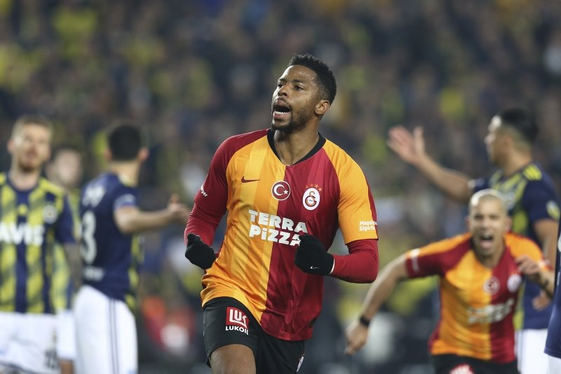 Galatasaray'da sürpriz ayrılık