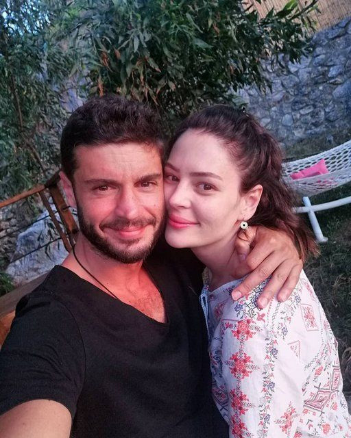 Berk Oktay ile Yıldız Çağrı Atiksoy aşk yaşıyor