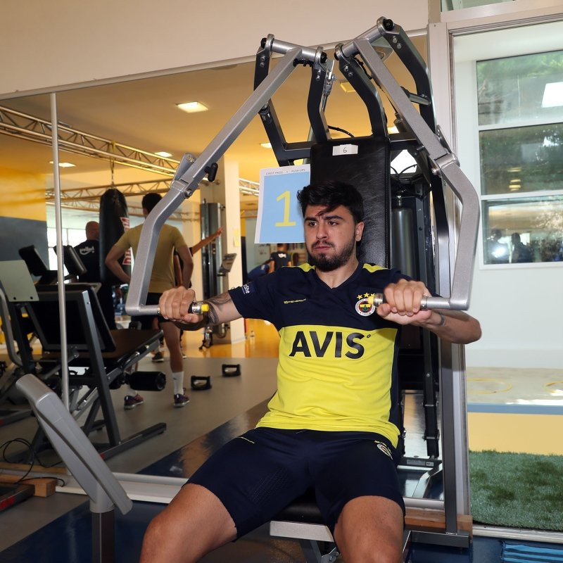 Fenerbahçe'de 3 eksik! İşte sarı-lacivertlilerin Göztepe maçı 11'i