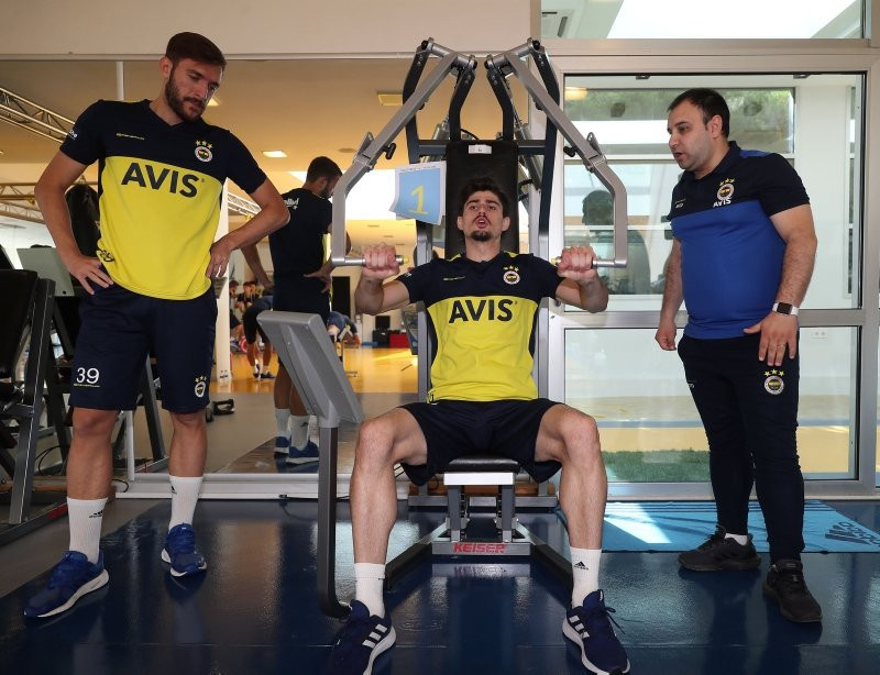 Fenerbahçe'de 3 eksik! İşte sarı-lacivertlilerin Göztepe maçı 11'i