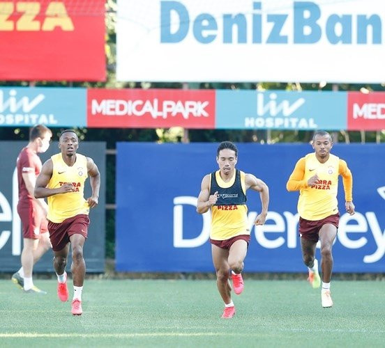 Galatasaray antrenmanında sürpriz!