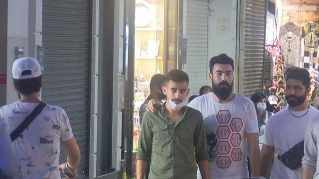 İstiklal Caddesi'nde korkutan hafta sonu yoğunluğu