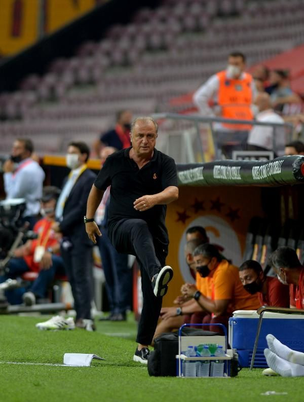 Fatih Terim: Taraftarlarımız bizi affetsin