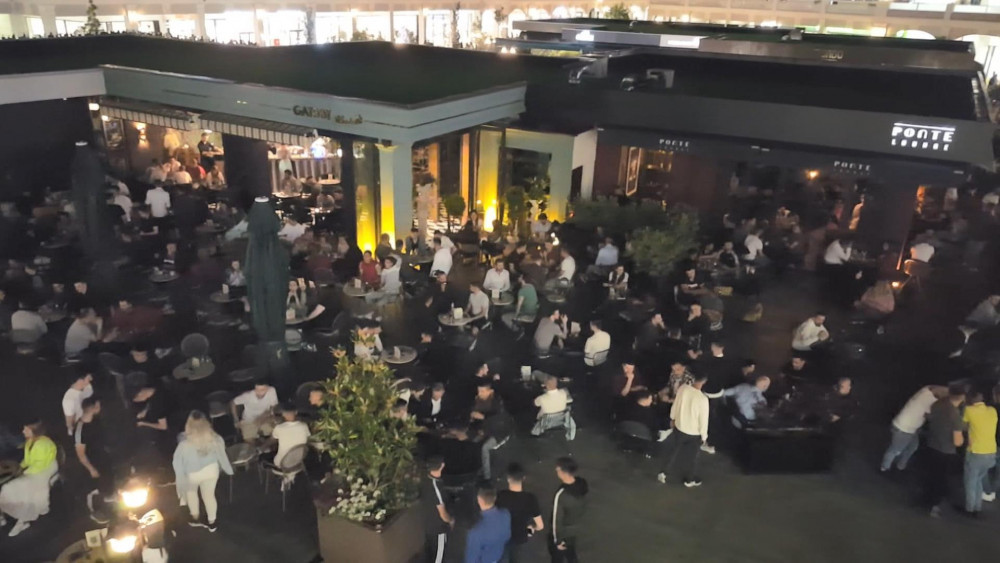 Kosova'da vaka sayıları artınca yeniden sokağa çıkma yasağı getirildi