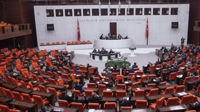 Askeri alanda düzenlemeler içeren kanun teklifi kabul edildi