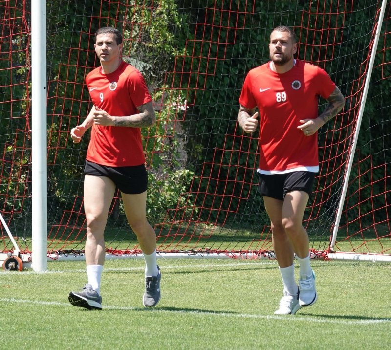 Fenerbahçe'den sürpriz 11 kararı
