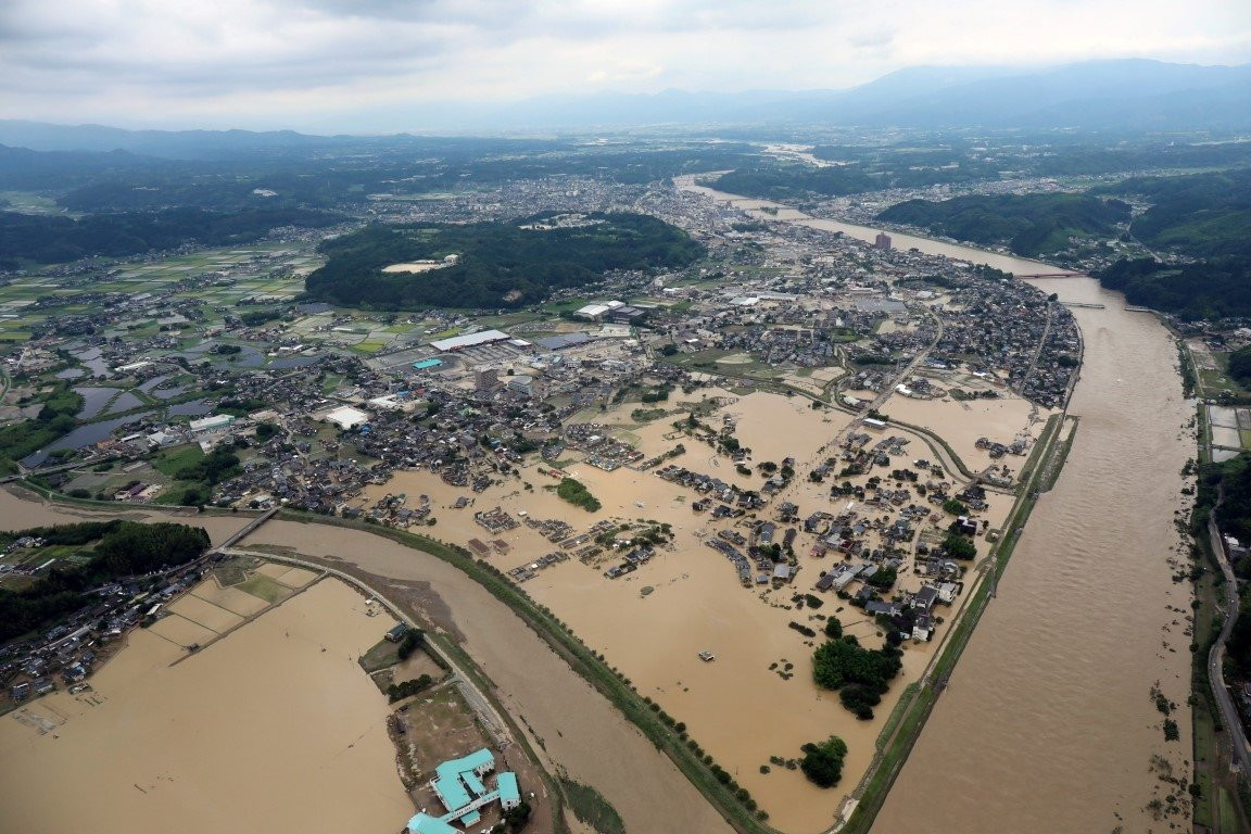 Japonya'da sel felaketi! Bölgeden ürküten görüntüler!