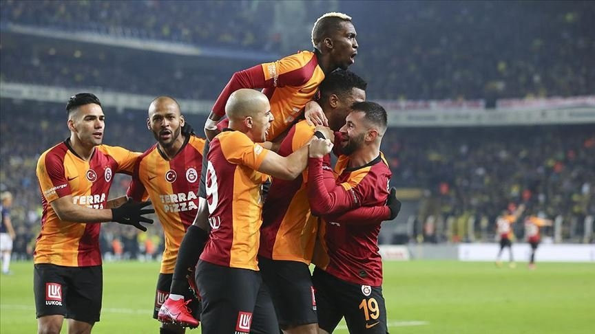 Galatasaray'a transferde kötü haber!