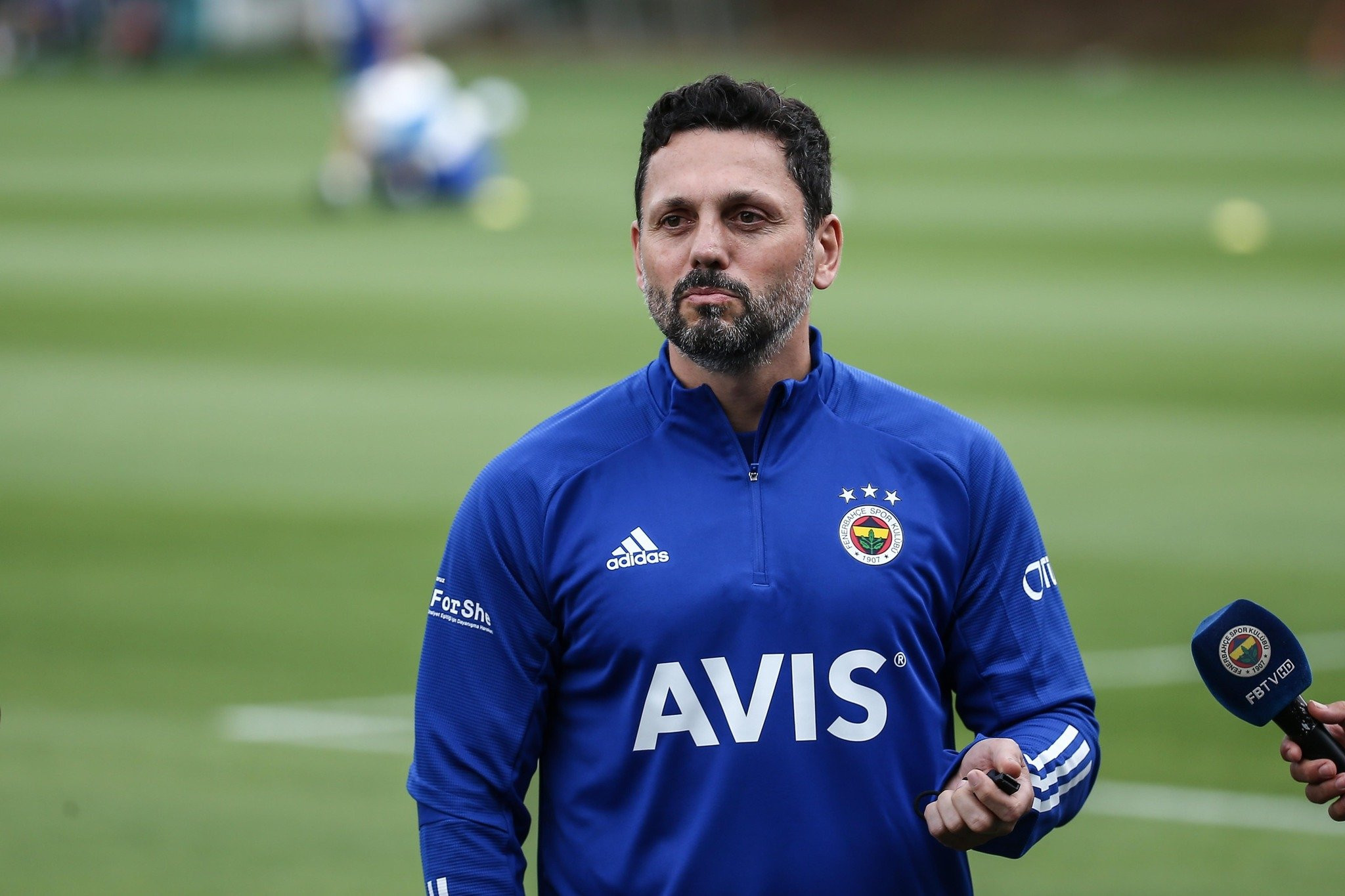 Fenerbahçe'den Galatasaray'ın eski yıldızına kanca