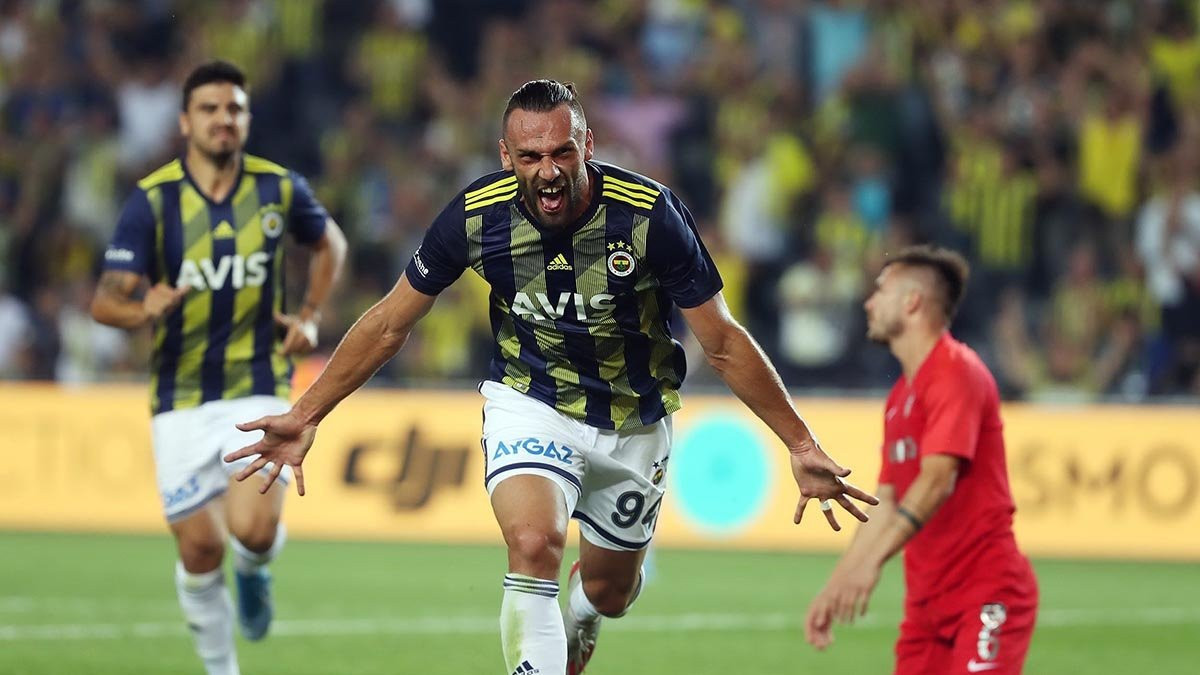 Fenerbahçe Muriqi'nin yerine Senegalli golcüyü alıyor!