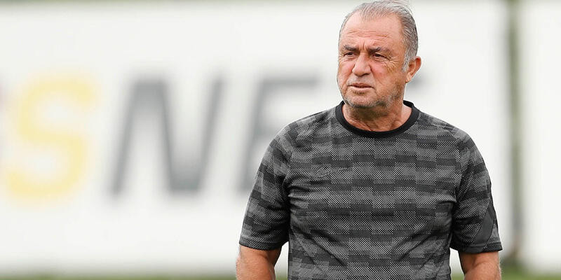 Fatih Terim 3 yıldız ismi sildi!