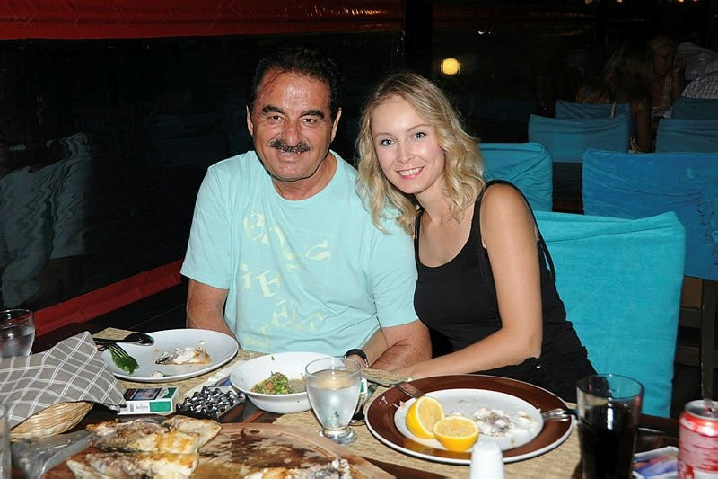 İbrahim Tatlıses'in kızı Elif Ada'ya gelen yorum çıldırttı