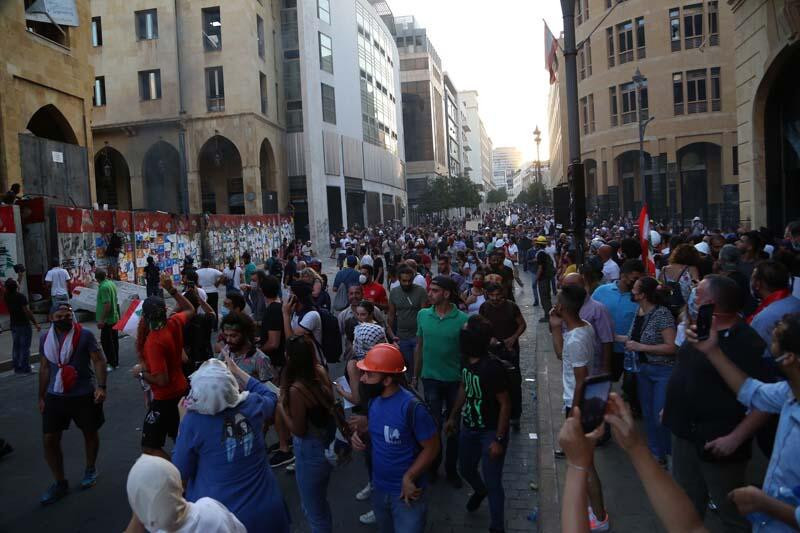 Lübnan'da protestolar son hız devam ediyor!