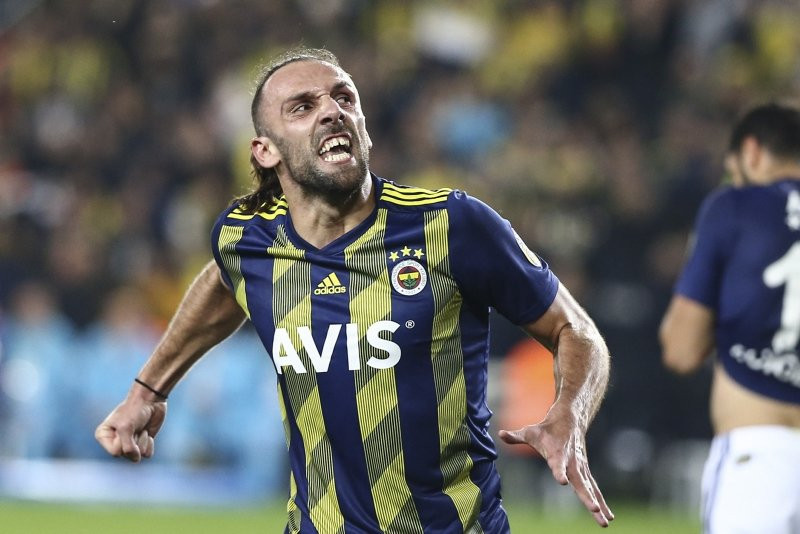 Fenerbahçe'den iki bomba birden