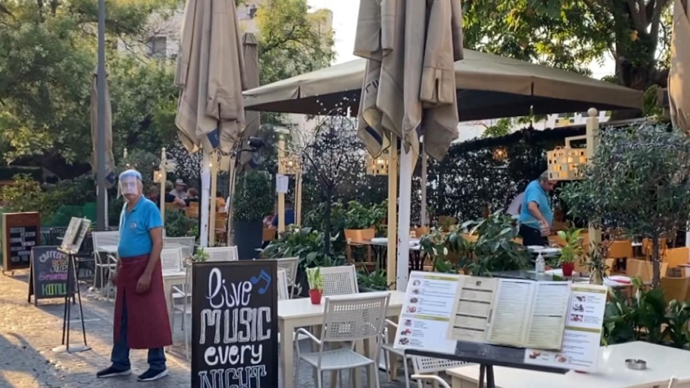 Yunan işletmeciler Türklerin yolunu gözlüyor: Çok nazik ve iyi harcıyorlar