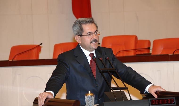AK Partili eski vekil Ankara Üniversitesi rektörü oldu