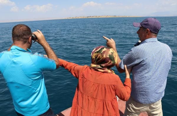 Van Gölü'nde canavar avı başladı