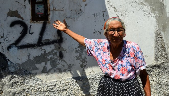 Kiracıları kaçak elektrik ve su kullanan yaşlı kadına hapis