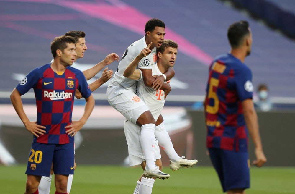 Bayern Münih'ten Barcelona'ya tarihi fark!