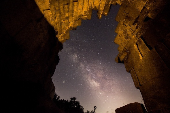 Manisa'nın antik kentlerinde yıldız şöleni yaşandı