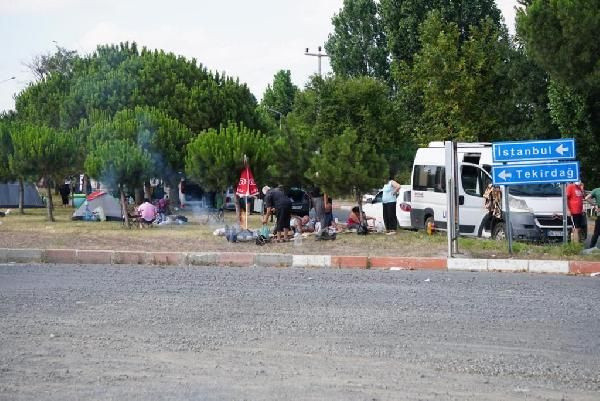 Tekirdağ sahillerine tatilci akını