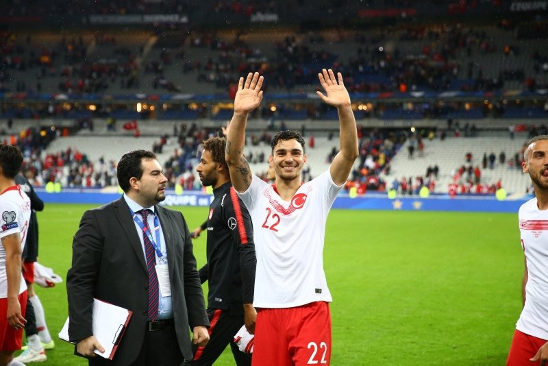 Galatasaray milli yıldızın transferinde ikinci perdeyi açıyor