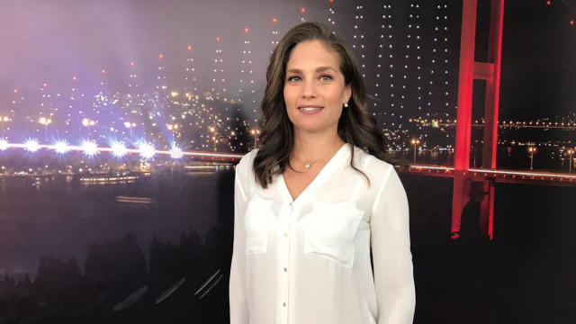 Nevşin Mengü skandal mesajları ifşa etti