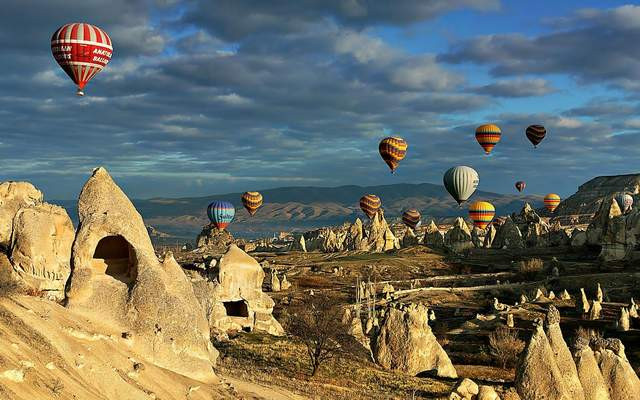 Bakan açıkladı: Sıcak hava balon uçuşları başlıyor