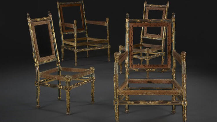 4 sandalye yaklaşık 10 milyon liraya satıldı