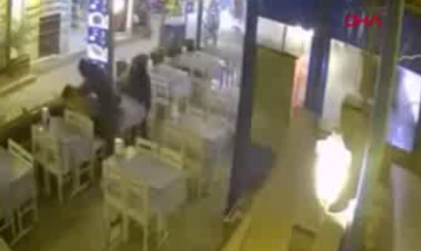 Kameraların önünde kadını döven saldırgan serbest!