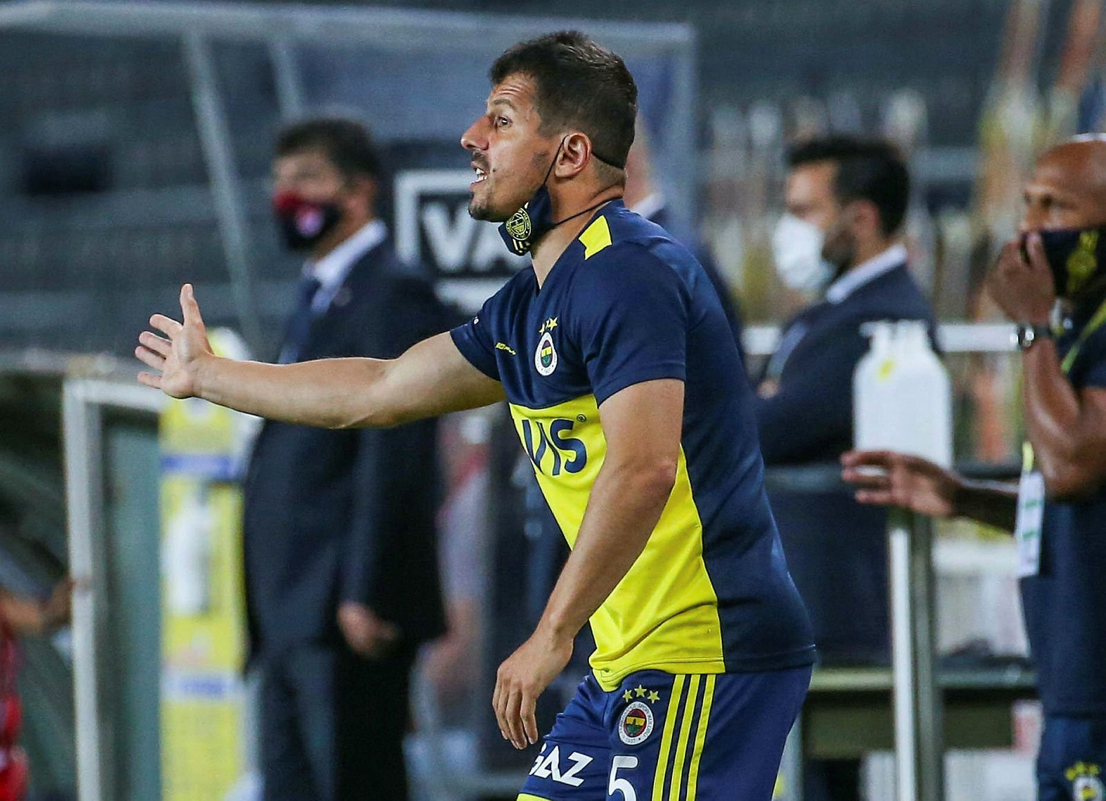 Emre Belözoğlu o transfer için yönetimi ikna etti