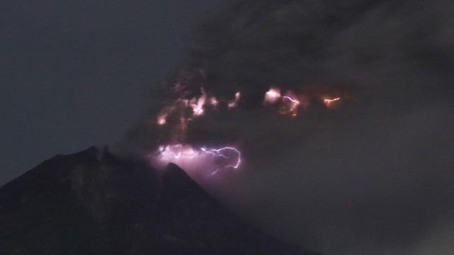 Sinabung Yanardağı'nda korkutan hareketlilik
