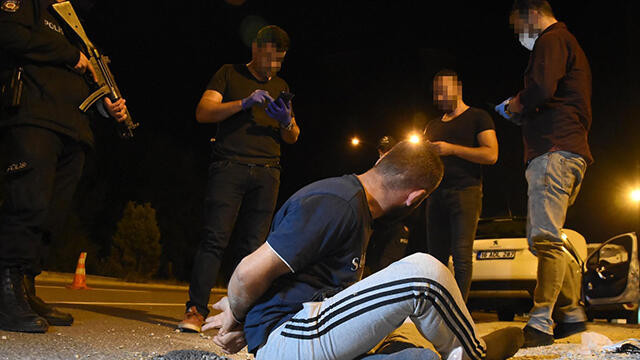 Kovalamayla yakalanan zanlının ayakkabı tabanından bakın ne çıktı!
