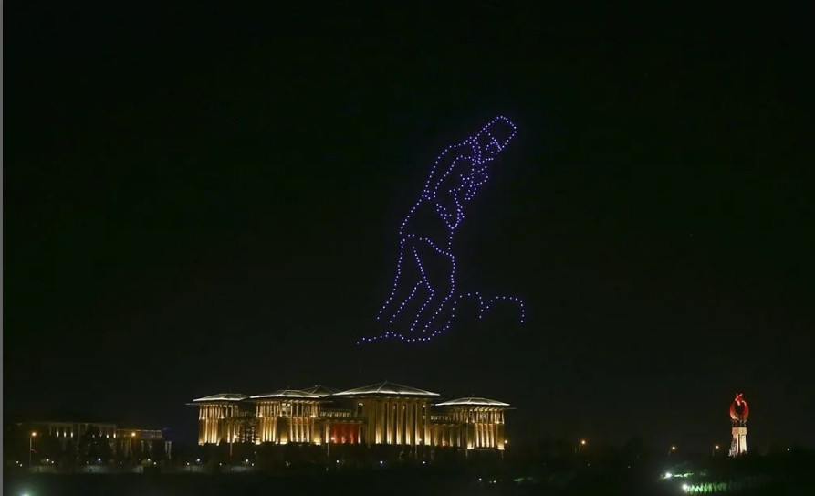 Cumhurbaşkanlığı üstünde Atatürk silüeti! - Resim: 2