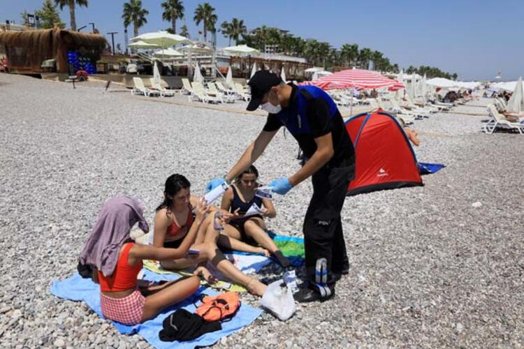 Parkta, plajda, sokakta! Her yerde koronavirüs denetimi