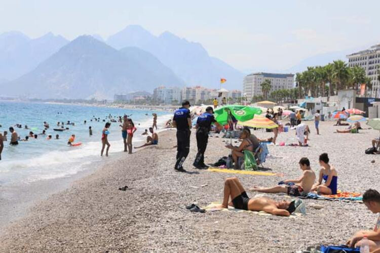 Parkta, plajda, sokakta! Her yerde koronavirüs denetimi