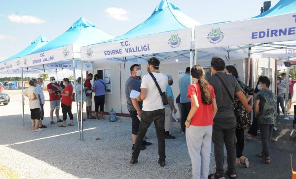 Sınır kapısında PCR testi kuyruğu - Resim: 3