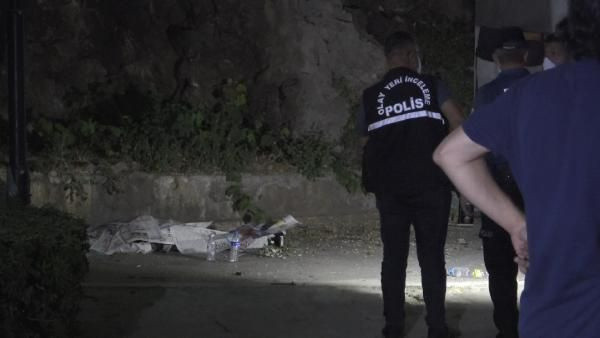 Tarihi surlardan düşen kişi feci şekilde can verdi
