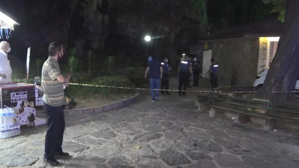 Tarihi surlardan düşen kişi feci şekilde can verdi
