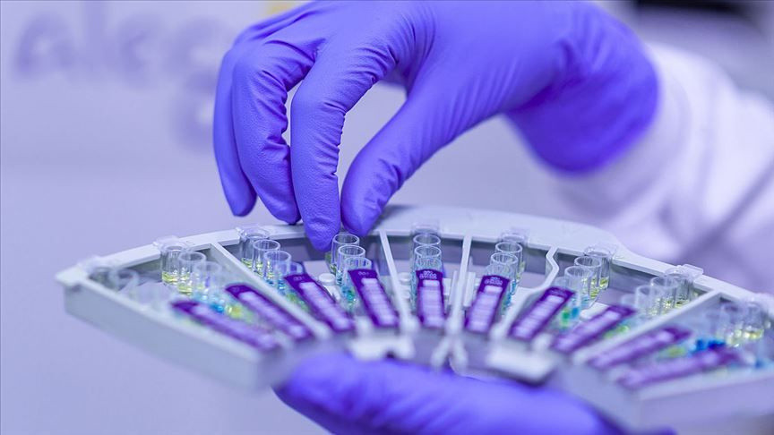 BioNTech'in aşısı Çin'de insanlarda deneniyor