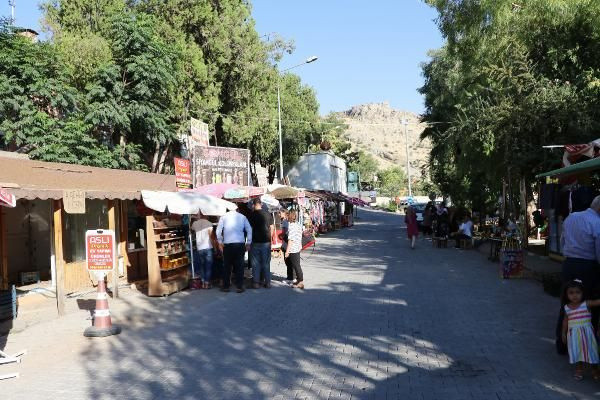 Halfeti, ziyaretçilerini bekliyor