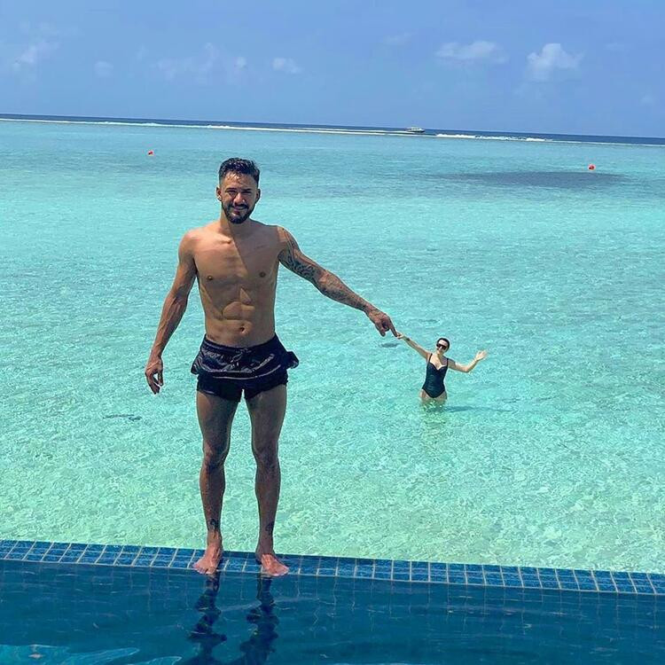 Selin Ciğerci'nin futbolcu eşi Gökhan Çıra takım satın alıyor