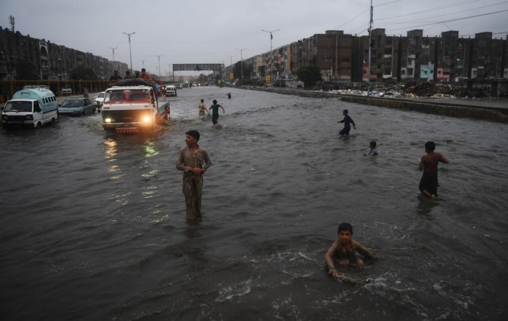 Pakistan'da sel felaketi: En az 57 ölü