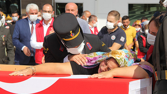 Şehit Furkan Erbil’in cenazesi son yolculuğuna uğurlandı